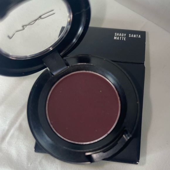 MAC Eyeshadow single bundle - Picture 6 of 10